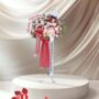 Standing flower wedding pink elegan dengan bunga mawar dan pita Happy Wedding